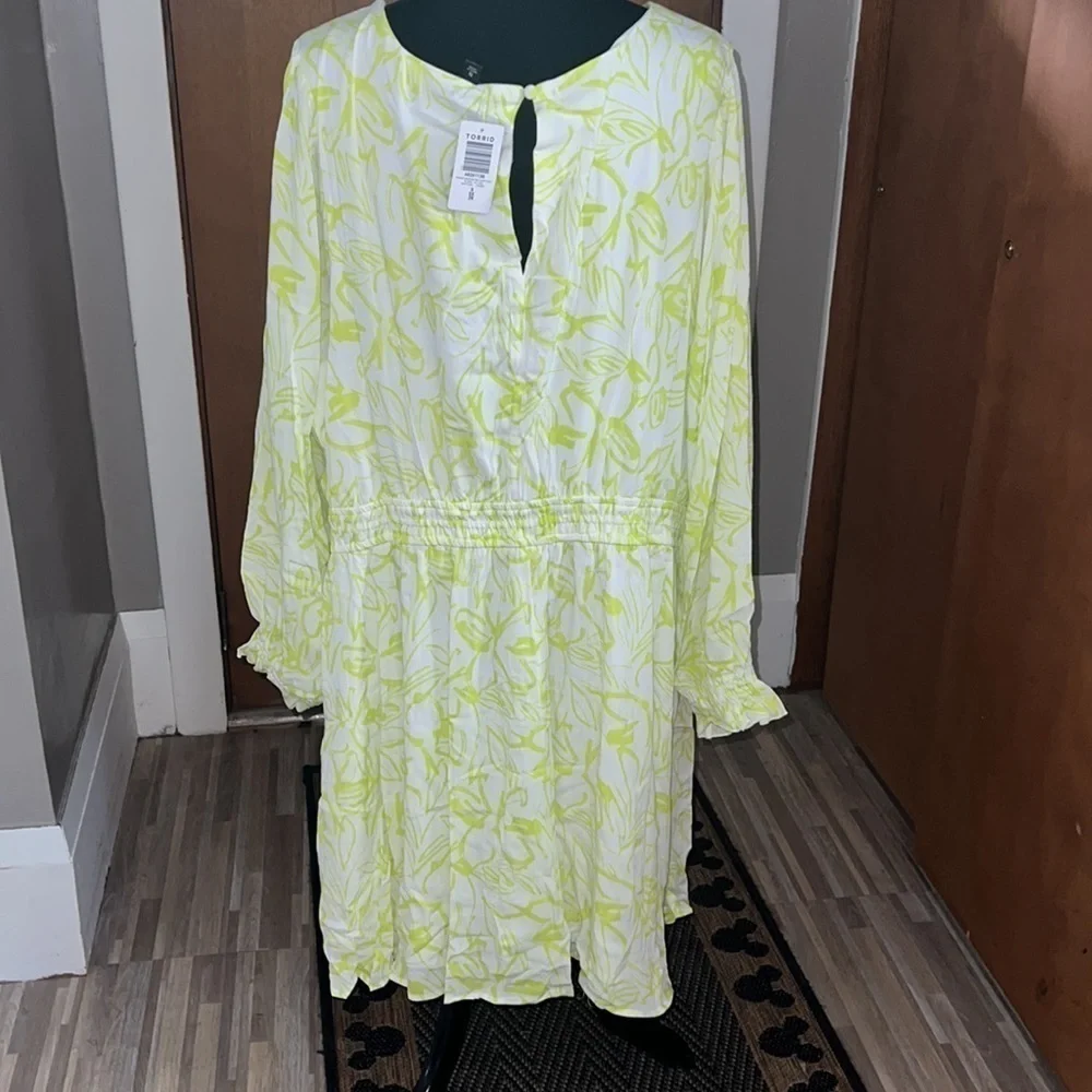 TORRID lime green and cream Mini Wash Gauze Wide Waist Skater Dress